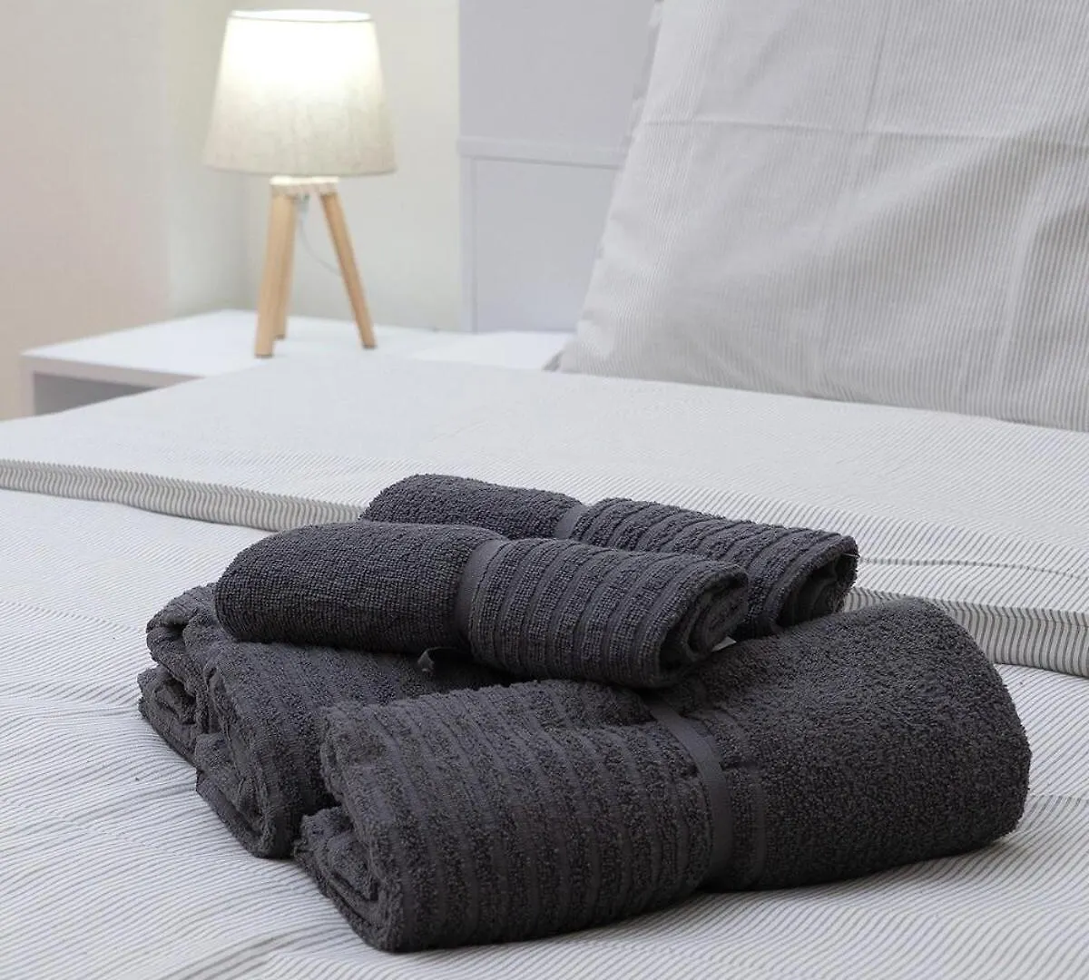 Koromila 17 Urban Chic Apartment Салоники Греция